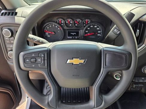 New 2026 Chevrolet Silverado 1500 W/T w/ WT Value Package AWD/4WD image 18