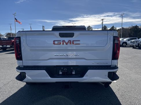 New 2026 GMC Sierra 3500 Denali w/ Denali Reserve Package image 7