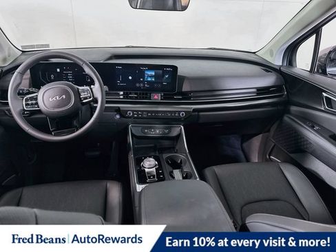 New 2025 Kia Carnival SX FWD image 10