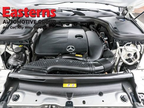 Used 2021 Mercedes-Benz GLC 300 4MATIC w/ Driver Assistance Package image 7