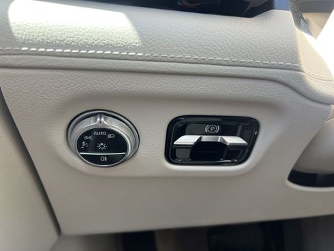 Used 2023 Mercedes-Benz EQS 450+ Sedan image 18