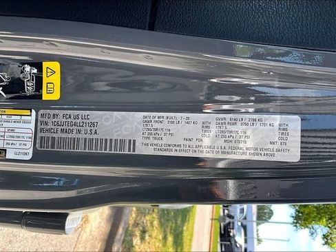 Used 2020 Jeep Gladiator Mojave AWD/4WD image 15