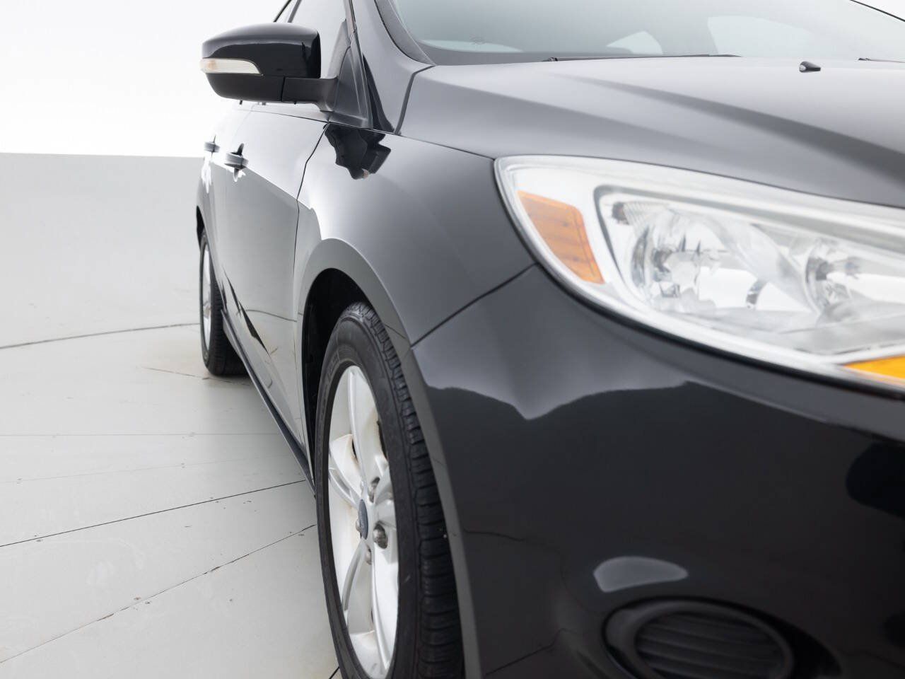 Used 2013 Ford Focus SE FWD image 11