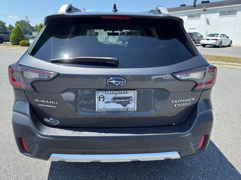 Used 2020 Subaru Outback Touring w/ Popular Package #2 AWD/4WD image 3