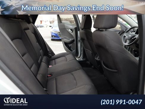 Used 2020 Chevrolet Malibu LT FWD image 29
