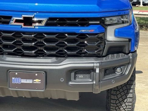 New 2026 Chevrolet Silverado 1500 ZR2 w/ ZR2 Bison Edition image 9