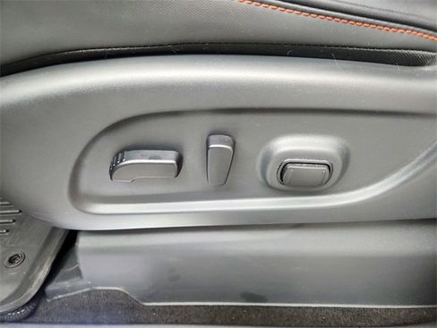 Used 2024 Nissan Titan PRO-4X w/ Off Road Protection Package image 20