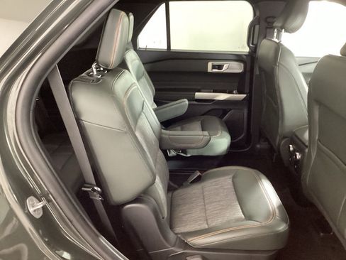 Used 2023 Ford Explorer Timberline w/ Timberline Technology Package AWD/4WD image 11
