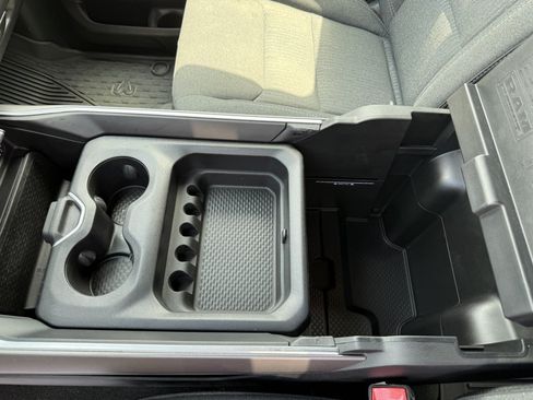 Used 2019 RAM 1500 Big Horn AWD/4WD image 29