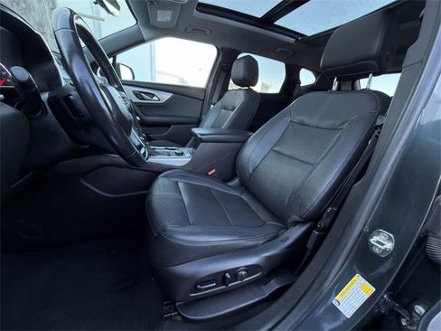 Used 2019 Chevrolet Blazer LT w/ Sun and Wheels Package image 24