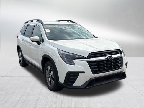 Used 2025 Subaru Ascent Premium AWD/4WD image 5