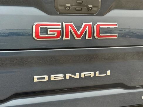 Used 2021 GMC Sierra 2500 Denali w/ Denali Ultimate Package image 26