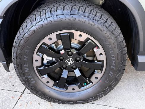 Certified 2026 Honda Passport TrailSport Elite image 12