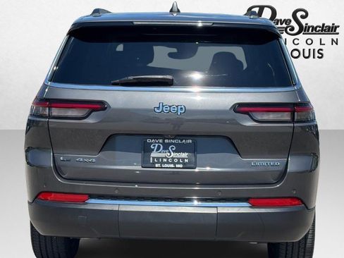 Used 2022 Jeep Grand Cherokee L Limited AWD/4WD image 4
