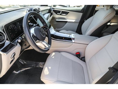 Certified 2026 Mercedes-Benz GLC 300 image 16