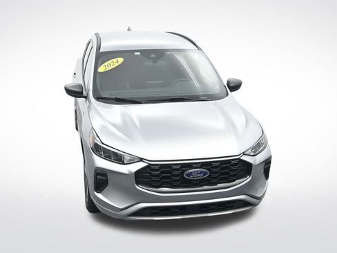 Used 2024 Ford Escape ST-Line w/ Cold Weather Package image 24