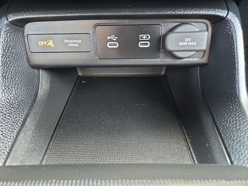 Certified 2025 Honda Civic Sport image 24