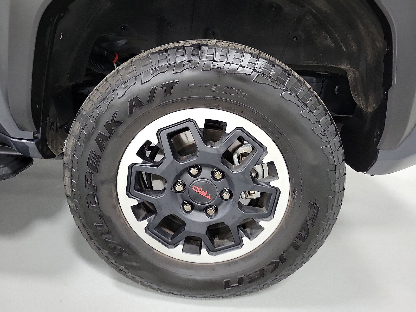 Certified 2025 Toyota 4Runner TRD Off-Road Premium w/ Tow Technology Package AWD/4WD image 8