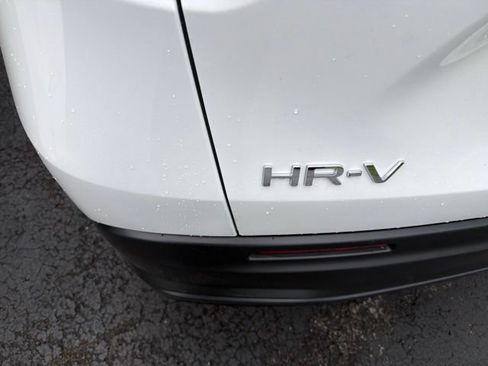 Used 2024 Honda HR-V LX image 5