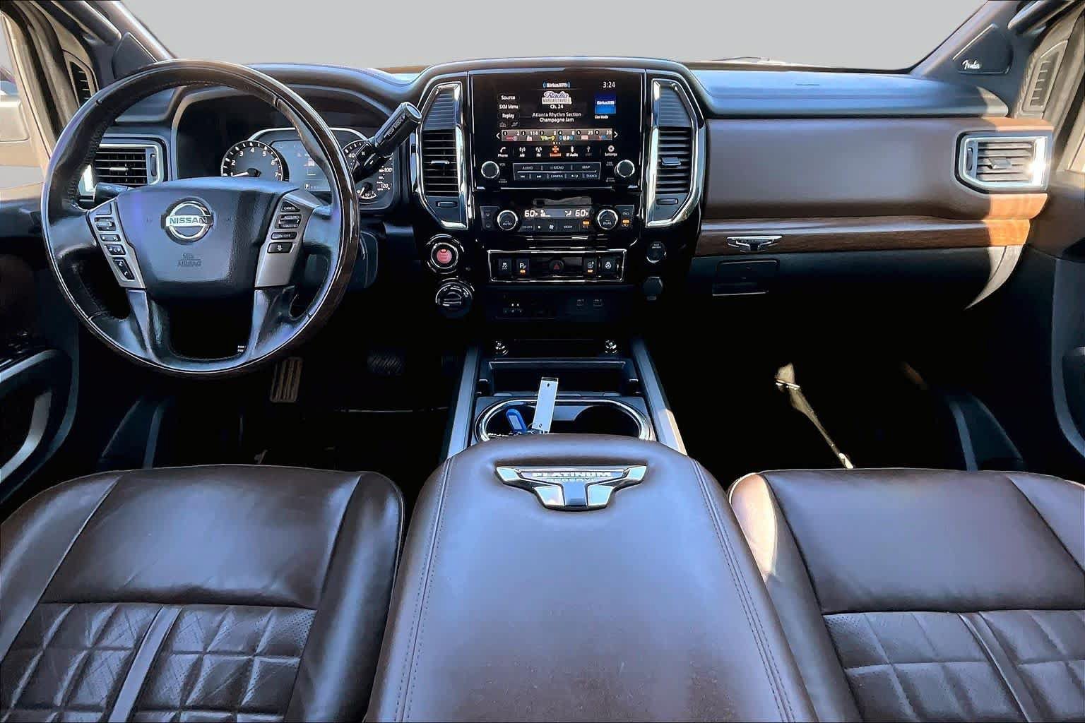 Used 2020 Nissan Titan Platinum Reserve w/ Moonroof Package AWD/4WD image 15