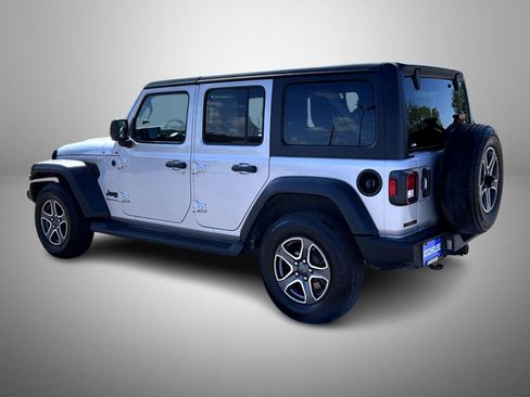Used 2023 Jeep Wrangler Unlimited Sport AWD/4WD image 7