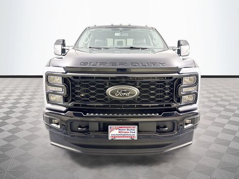 Used 2025 Ford F250 Lariat w/ Lariat Ultimate Package AWD/4WD image 2