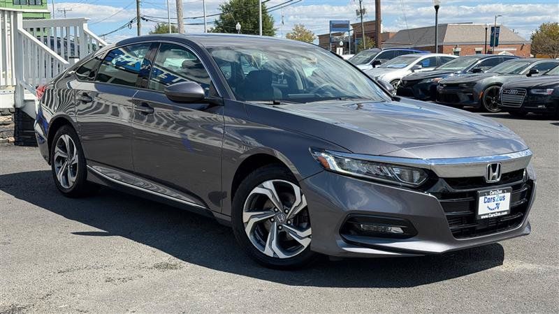 Used 2018 Honda Accord EX image 8