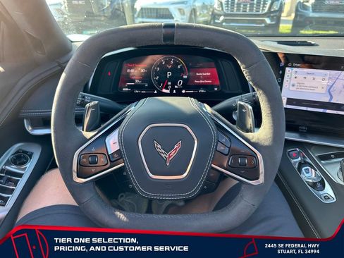 Used 2025 Chevrolet Corvette Stingray Convertible w/ 1LT RWD image 19