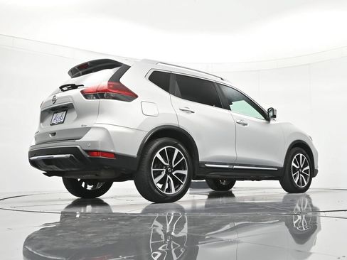 Used 2019 Nissan Rogue SL FWD image 41