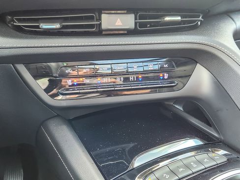 Certified 2023 Buick Envision Avenir image 15