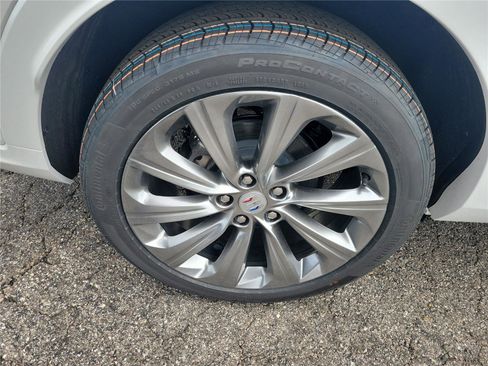 New 2026 Buick Envista Avenir image 5