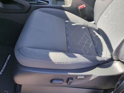 New 2026 Nissan Frontier SV w/ Tow Package image 15