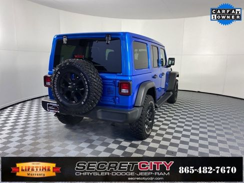 Used 2022 Jeep Wrangler Unlimited Sport image 7