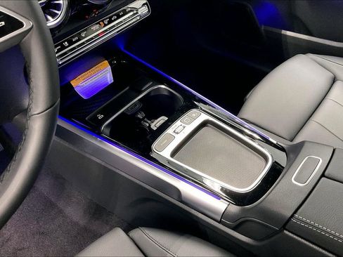New 2026 Mercedes-Benz GLB 250 4MATIC image 7