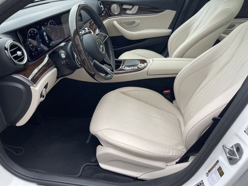 Certified 2022 Mercedes-Benz E 450 4MATIC Sedan image 19