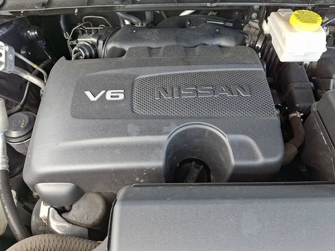 Used 2022 Nissan Pathfinder SV AWD/4WD image 28