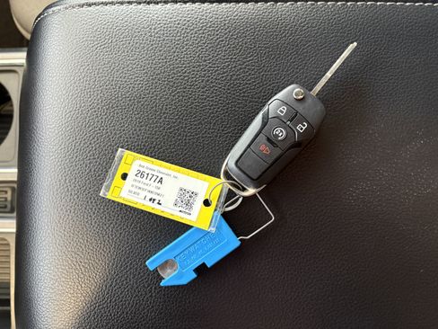 Used 2019 Ford F150 XLT w/ Equipment Group 302A Luxury image 22