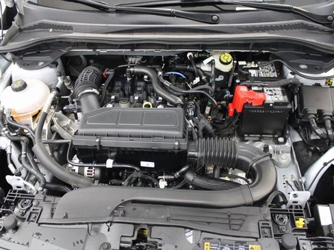 Used 2025 Ford Escape Active image 11