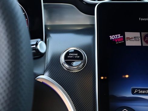 Used 2026 Mercedes-Benz GLC 300 GLC 300 image 41