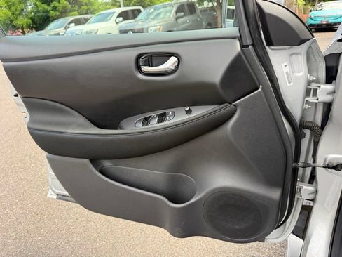 Certified 2024 Nissan Leaf S FWD image 18