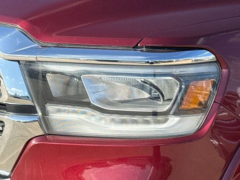 Used 2022 RAM 1500 Laramie AWD/4WD image 4
