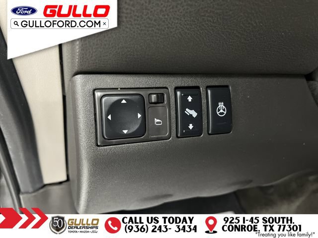 Used 2011 Nissan Pathfinder LE w/ Navigation Pkg AWD/4WD image 19