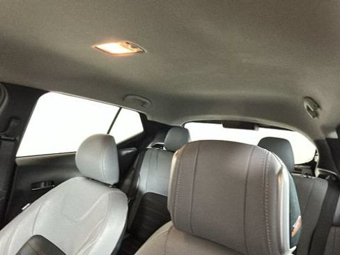 Used 2024 Nissan Kicks SR w/ SR Premium Package FWD image 12