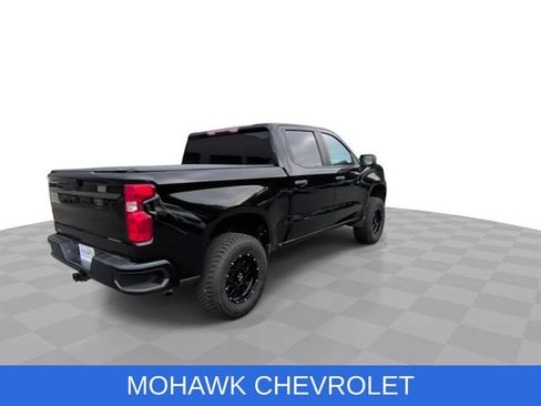 Used 2022 Chevrolet Silverado 1500 Custom Trail Boss AWD/4WD image 8