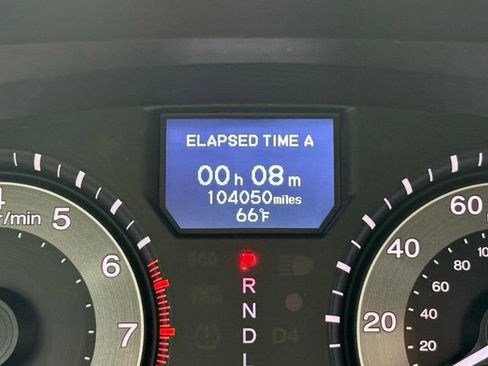 Used 2014 Honda Odyssey Touring Elite image 16