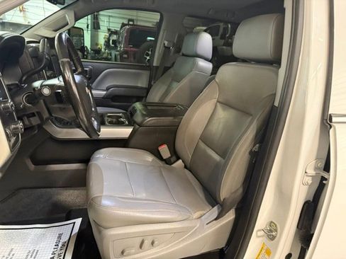 Used 2019 Chevrolet Silverado 2500 LTZ w/ Duramax Plus Package AWD/4WD image 40