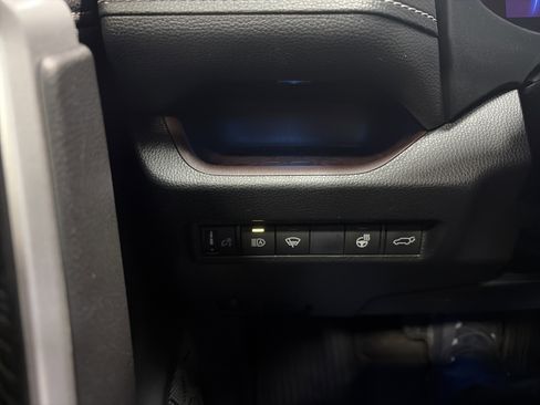 Used 2021 Toyota RAV4 Limited w/ Limited Grade Weather Package image 19