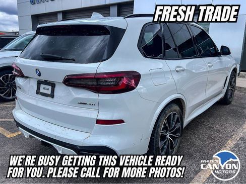 Used 2022 BMW X5 xDrive40i w/ M Sport Package AWD/4WD image 2
