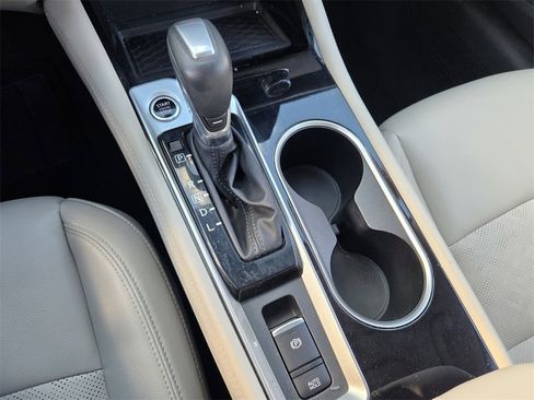 Used 2024 Nissan Altima 2.5 SL image 23