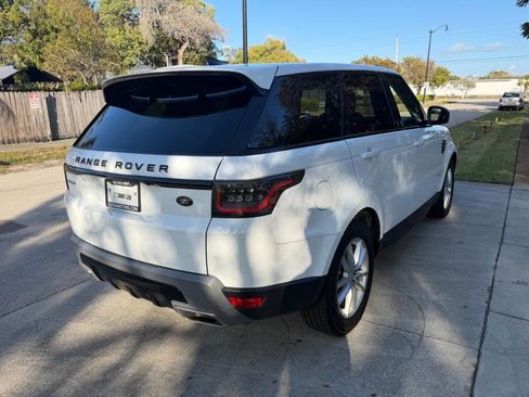 Used 2018 Land Rover Range Rover Sport SE image 9